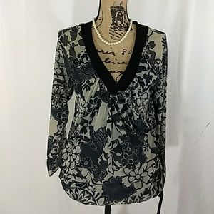 Po long sleeve 100% nylon blouse Sz L